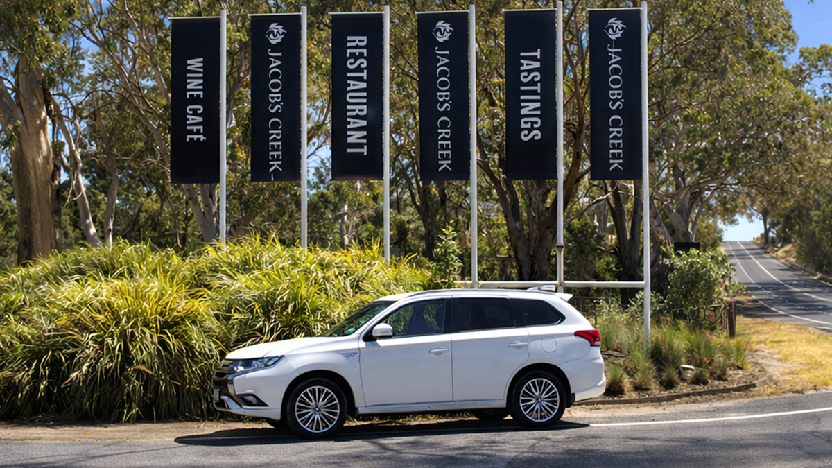 Adelaide Hills Wine Tour